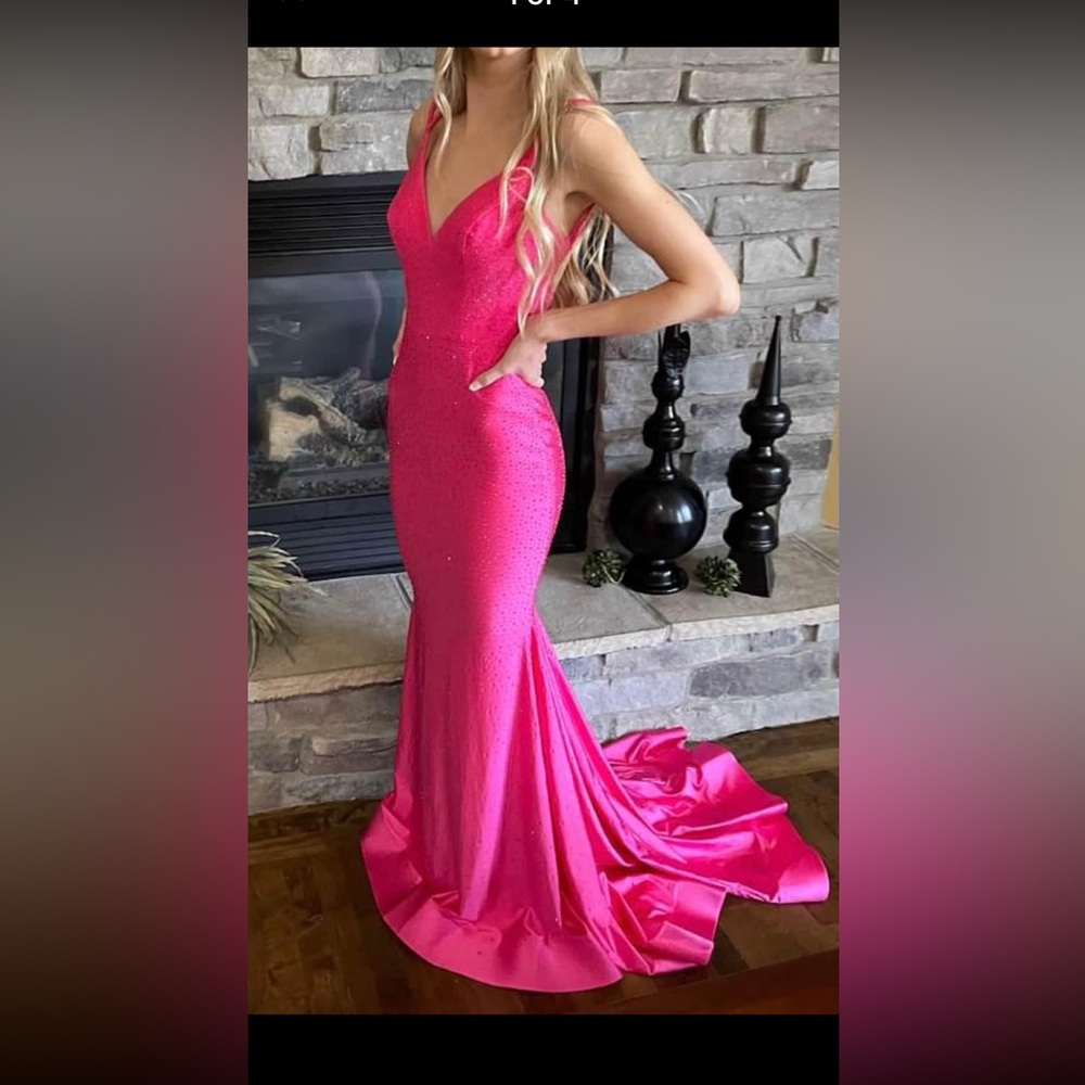Ellie Wilde Formal Gown